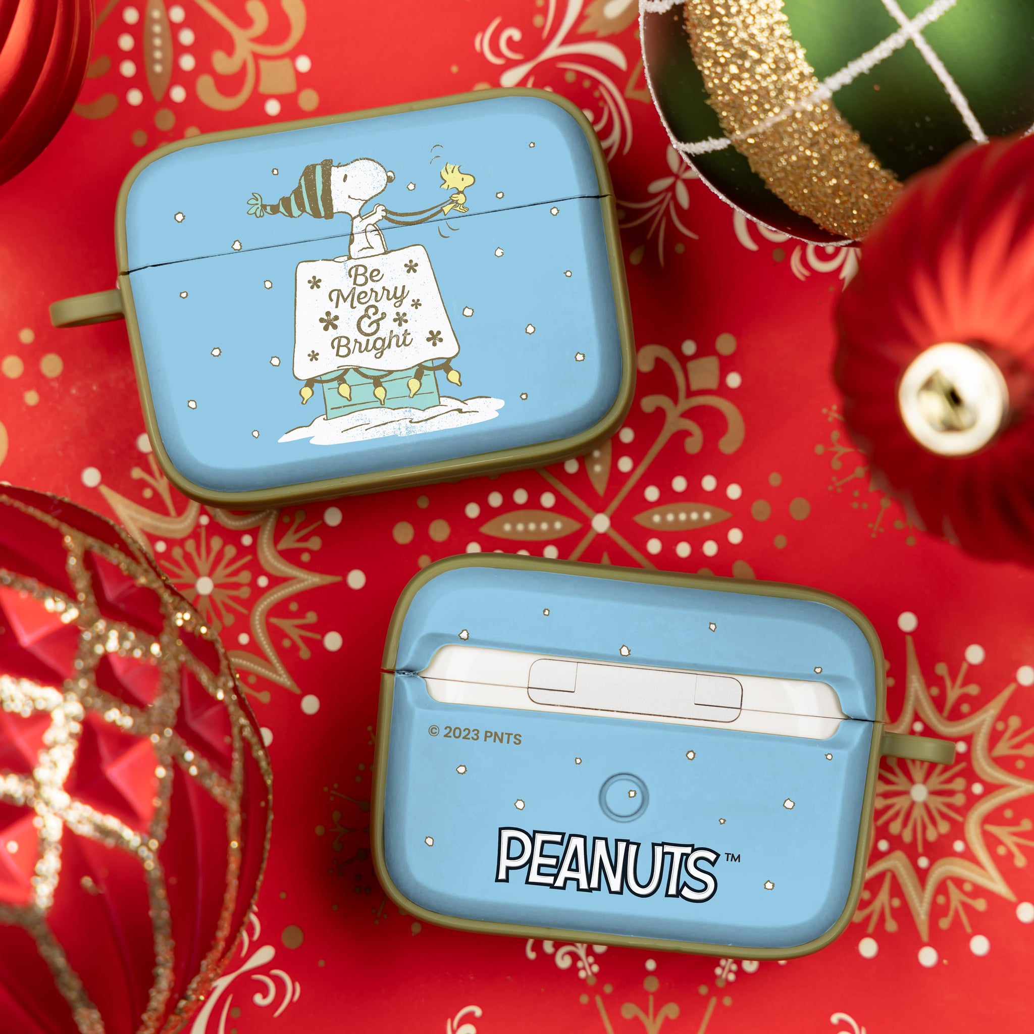 Peanuts Holiday Happiness HDX Apple AirPods Pro 1 & 2 Case Cover