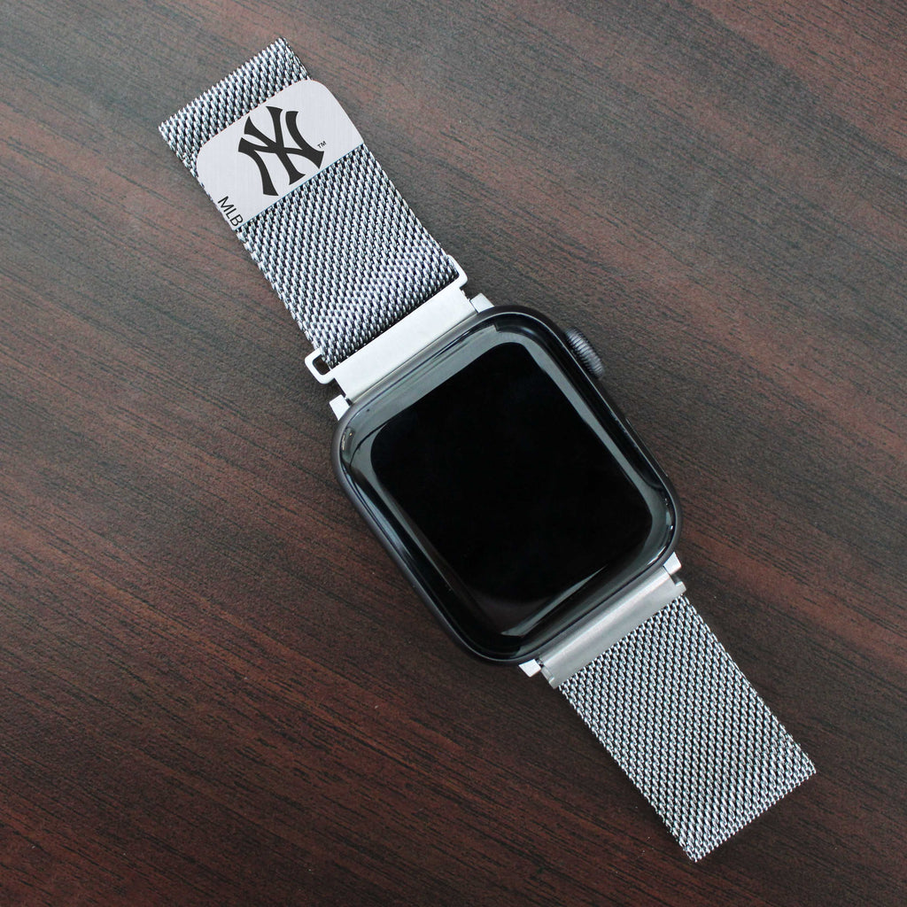 New York Yankees Stainless Steel Apple Watch Band - AffinityBands